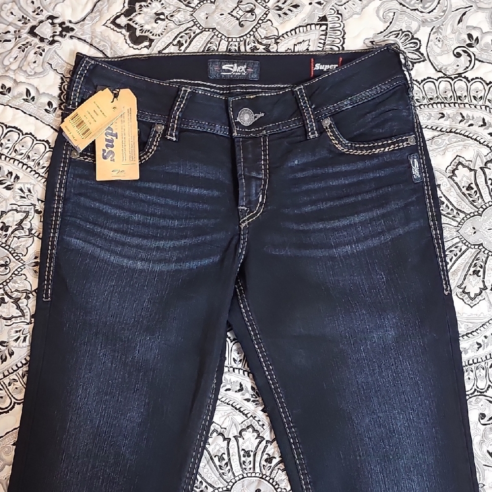 Silver Jeans Women's Indigo Boot Cut Jeans NWT